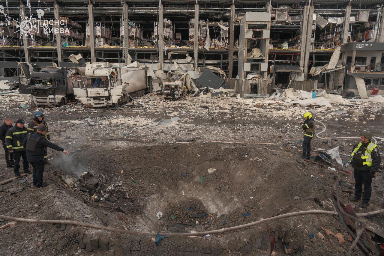 Ukrainian officials must halt talks after Russian strike