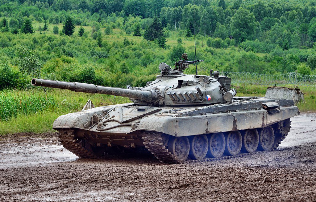 Tchèques livrent leurs derniers T-72 à l’Ukraine
