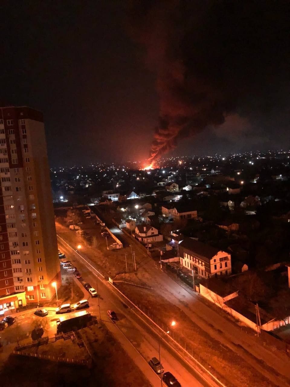 Russian troops attempt to seize Kyiv