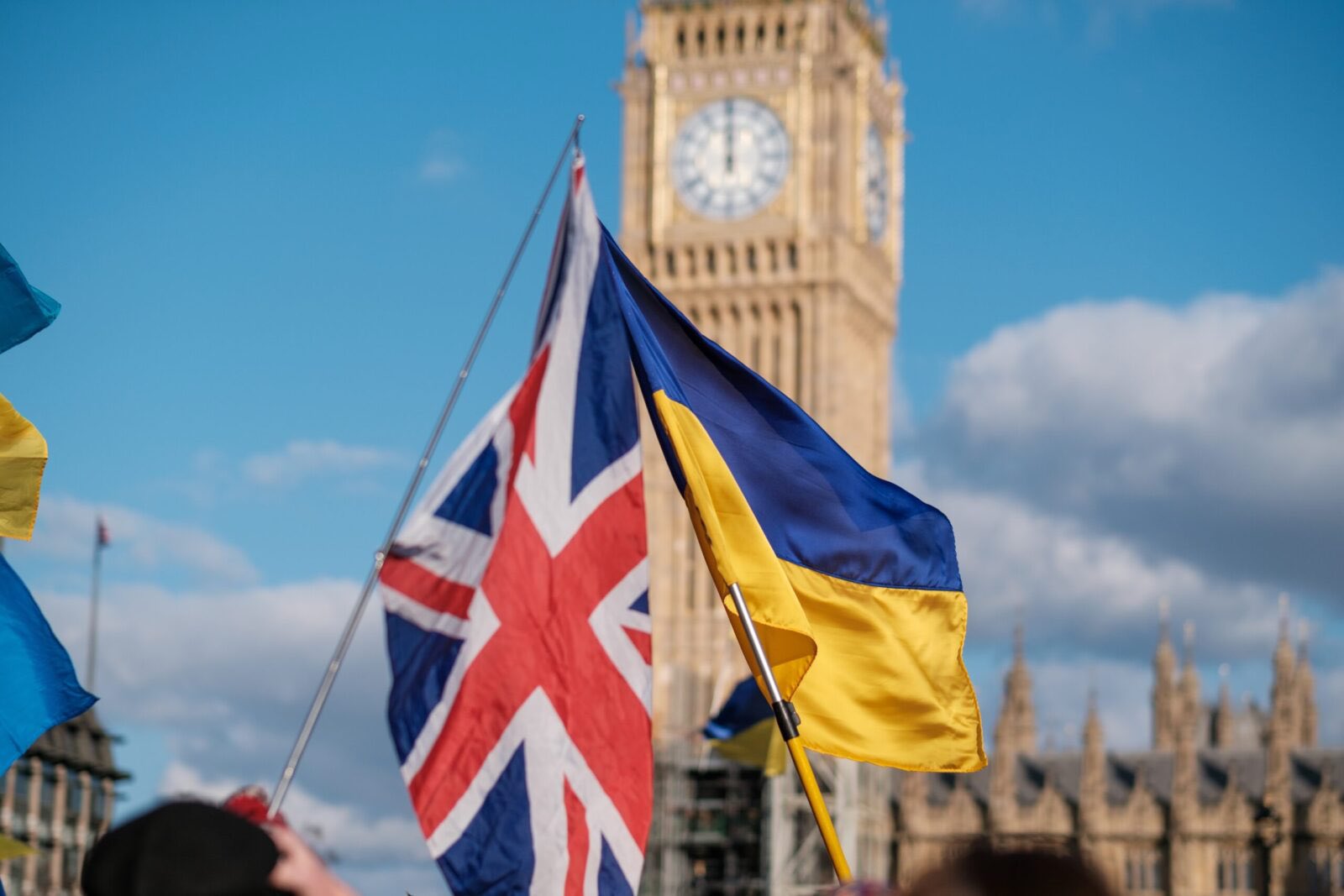 UK to provide £2 billion for Ukraine’s air defense systems and missiles