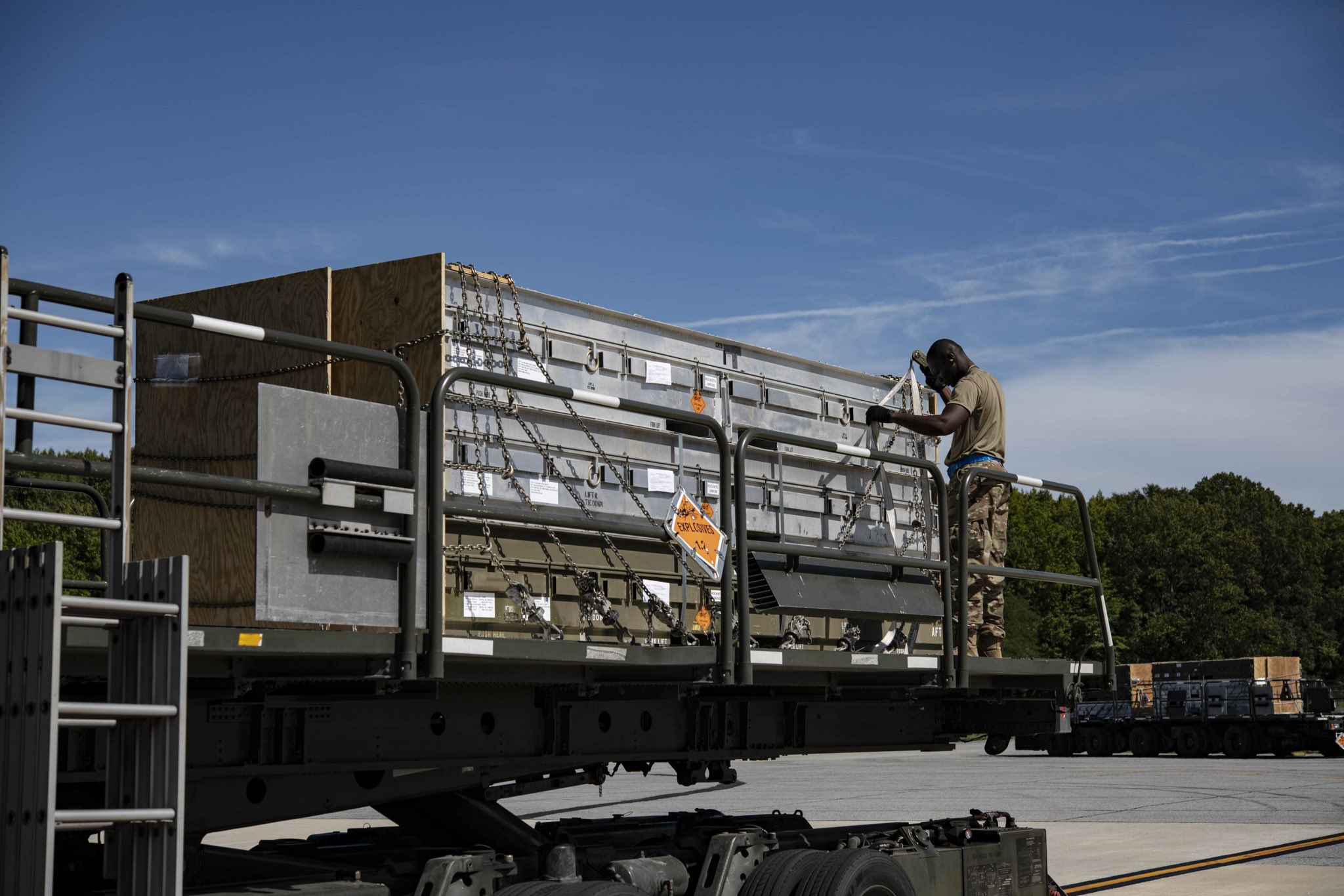 US and NATO create mechanism to finance arms deliveries