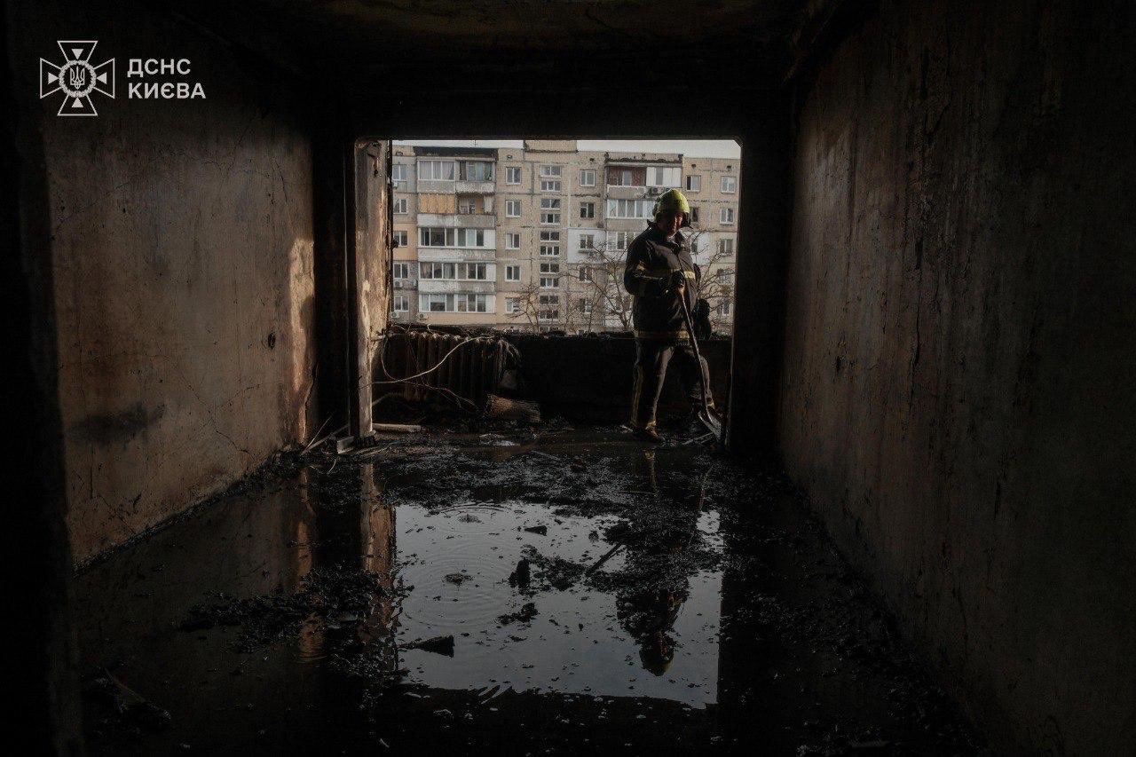 Emergency services finished rescue in Kyiv