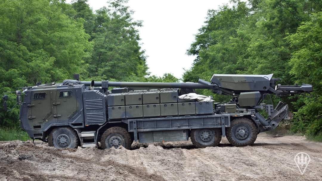 CAESAR 8×8 on Tatra 817 delivered to Ukraine