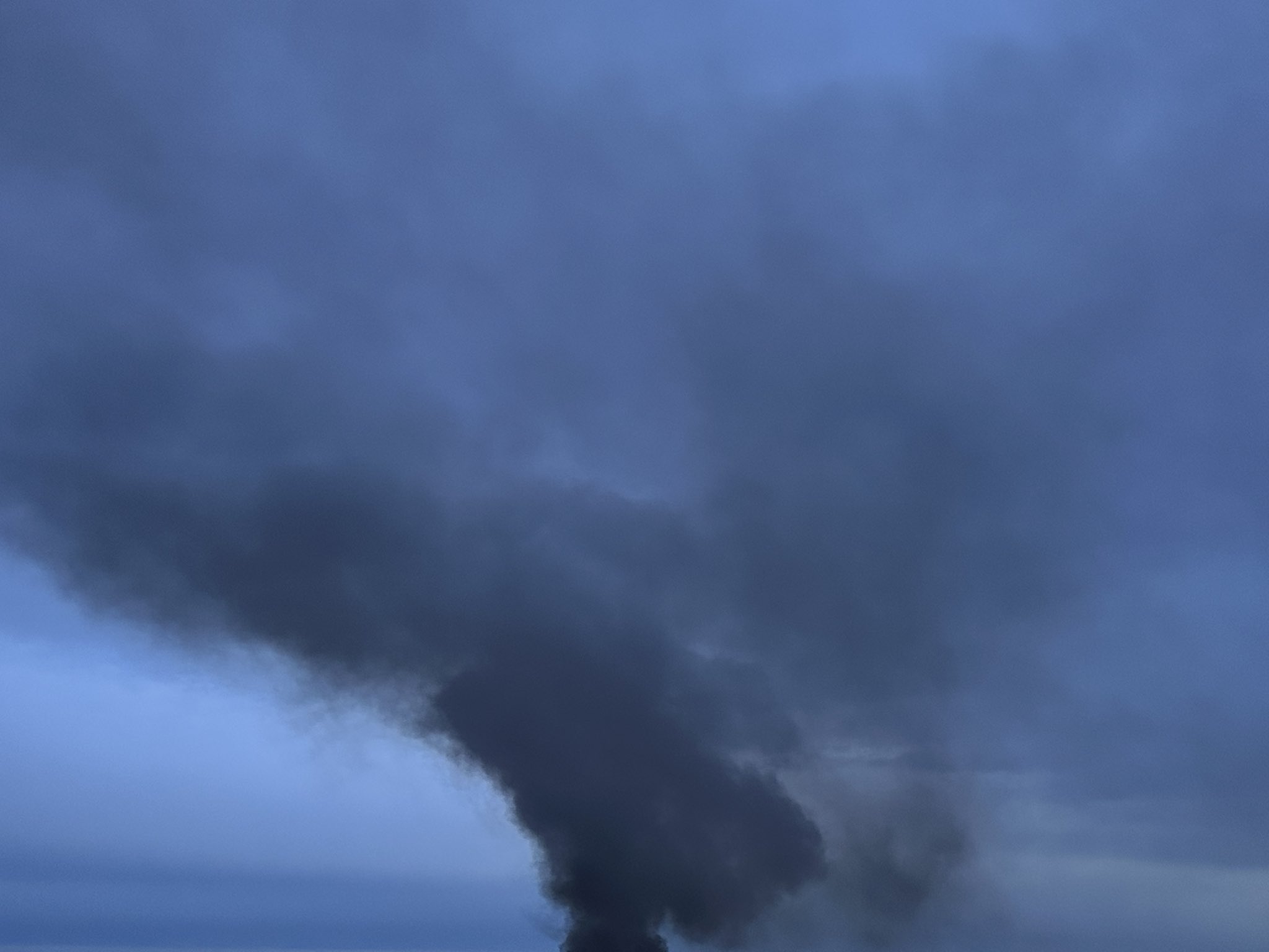 Kyiv under air raid alert, smoke fills sky after Russian missile strike