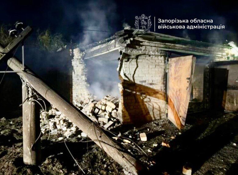Night attack by RF on Zaporizhzhia: non-residential buildings destroyed