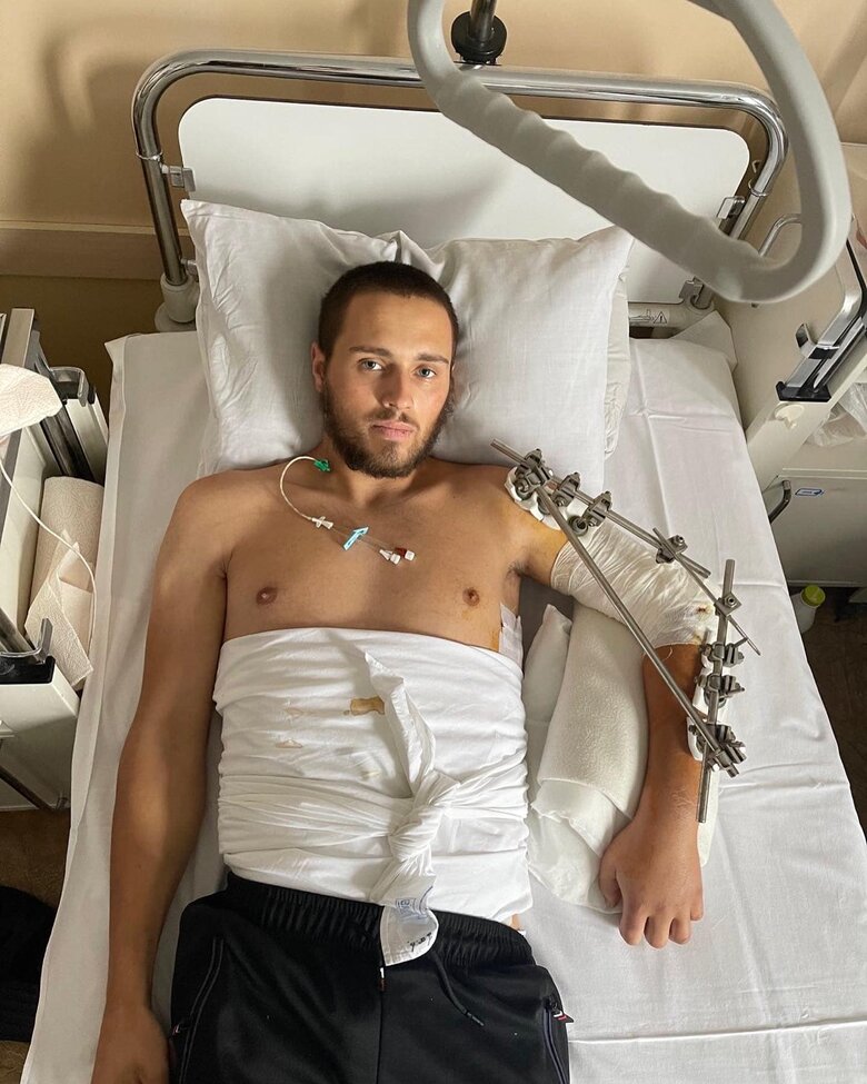 Ukrainian defender Mykhailo Khodos needs help after being wounded in combat