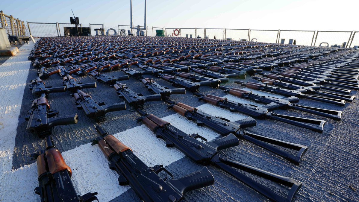 US transfers weapons seized from Iranian ships to Ukraine