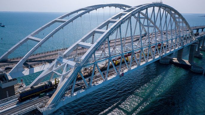 Occupants tighten security around Crimean bridge with heavy AA defenses