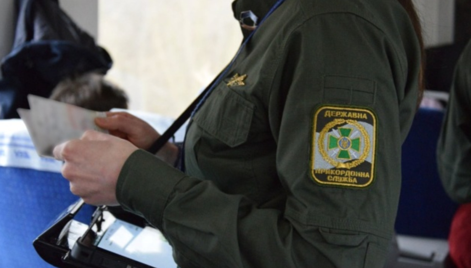 Two Ukrainians who beat a border guard detained in Romania