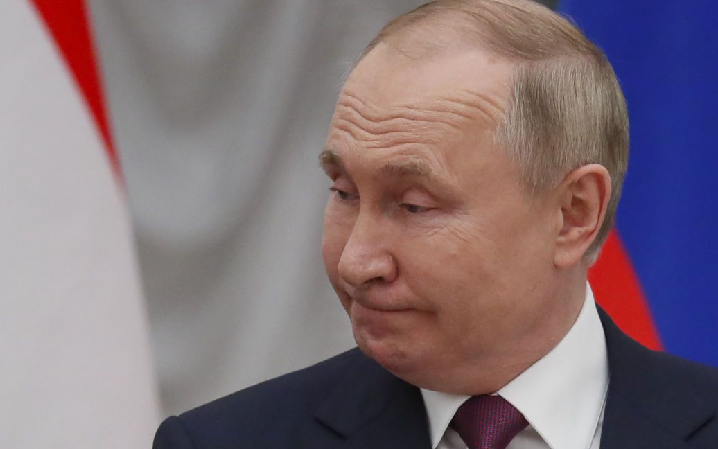 Estonia’s intelligence on Putin’s war lies