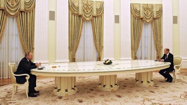 German historians warn Scholz about mistakes in Putin relations