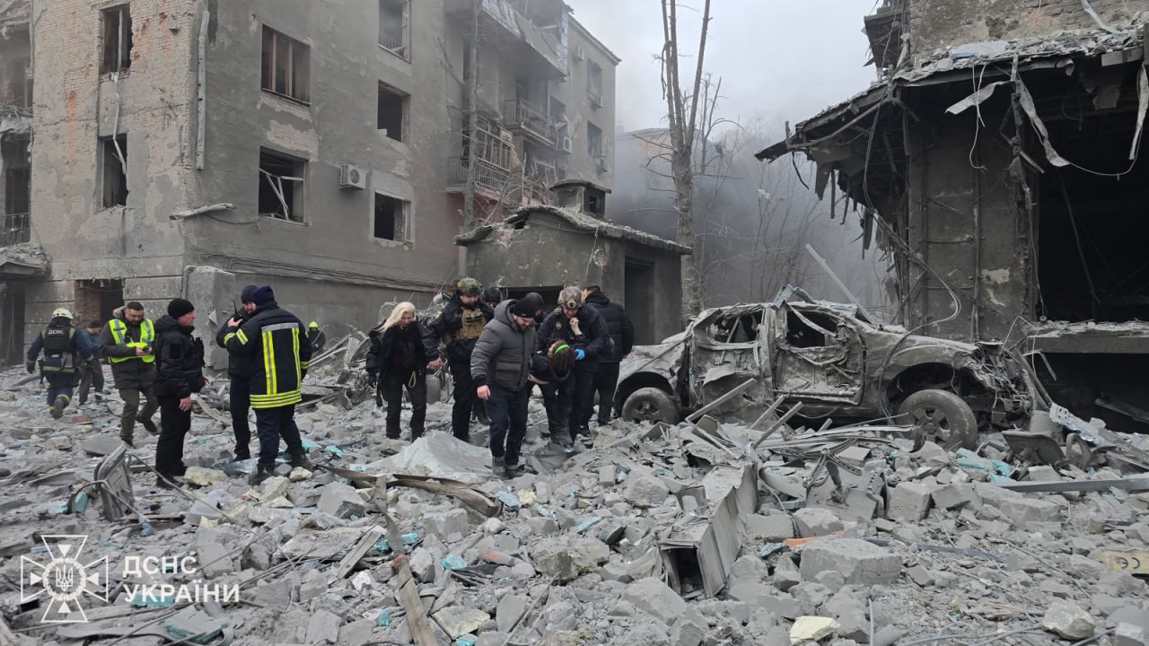 Russian strike on Kharkiv housing district with two missiles