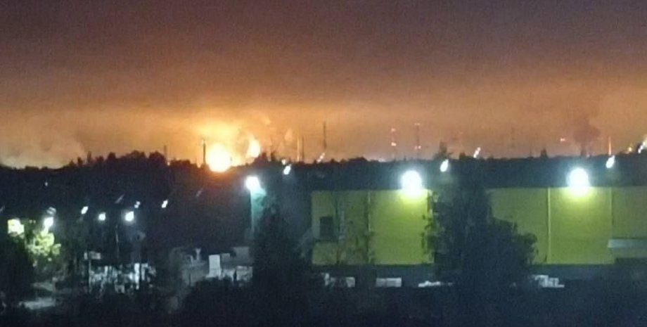 Ukrainian drone strike forces shutdown of major Russian oil refinery