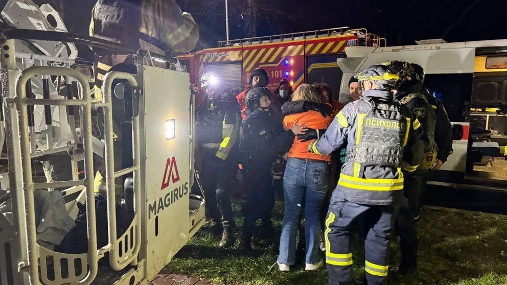 Rescuers pull two women from rubble after missile strike in Zaporizhzhia
