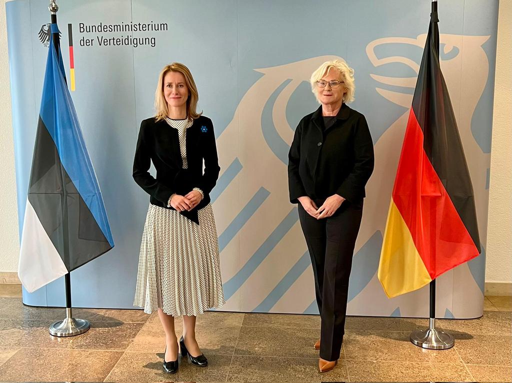 Decentralization of Defense and Aid to Ukraine with Germany