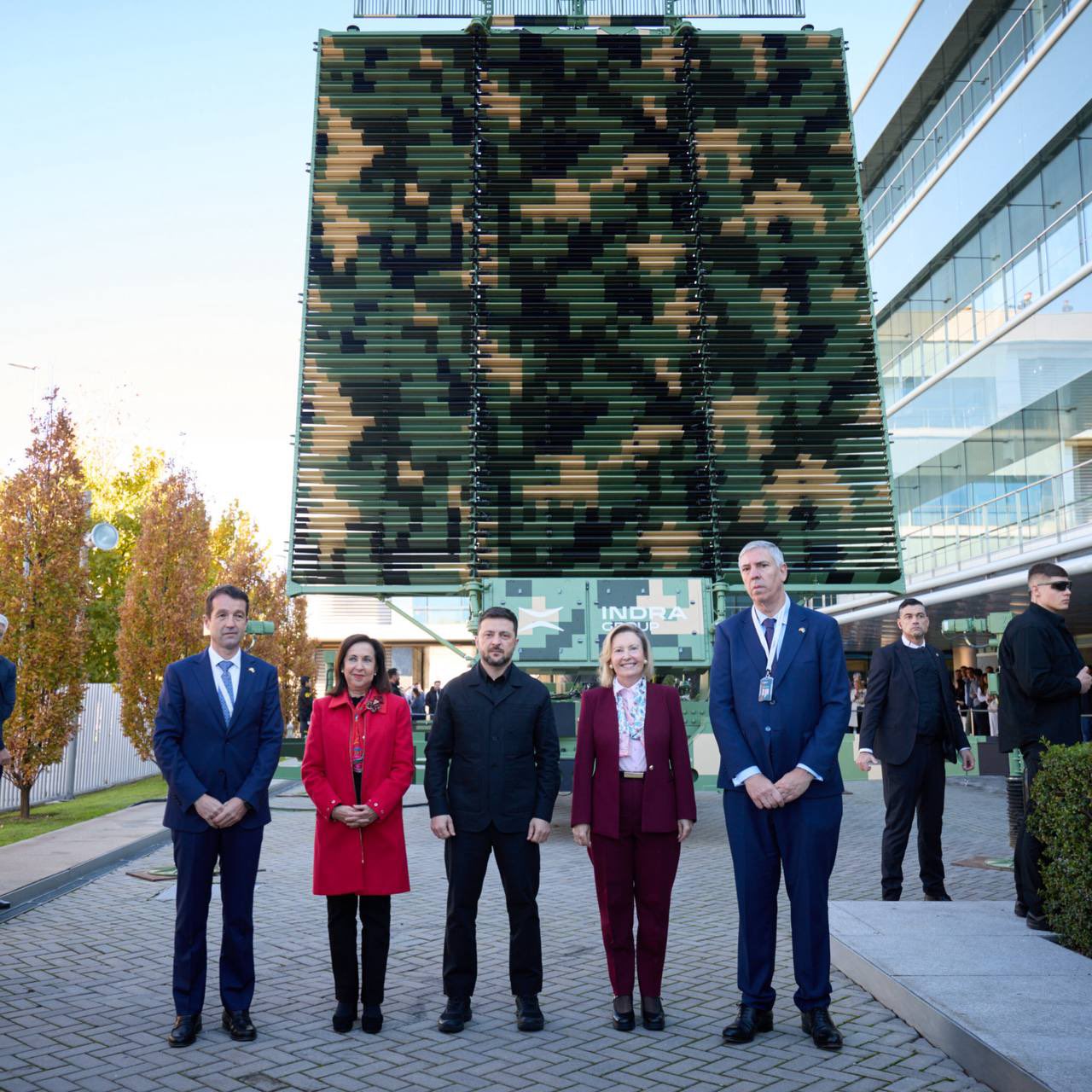 Zelenskyy meets weapons manufacturers in Spain