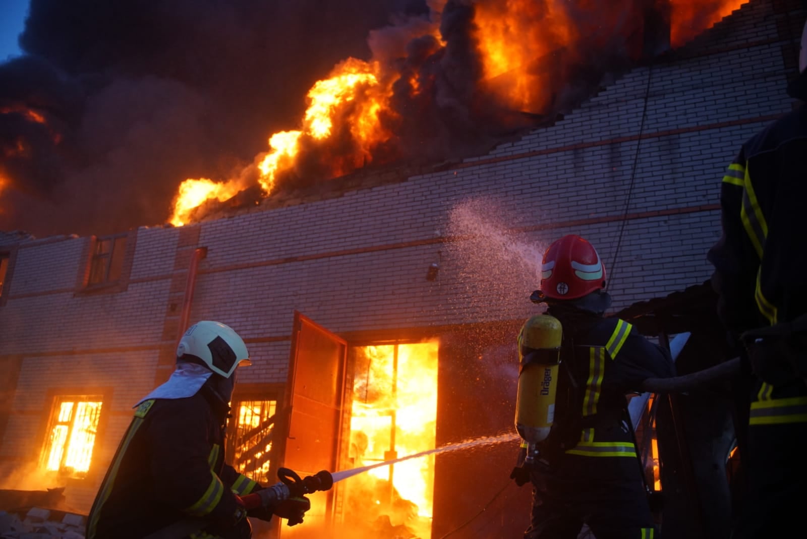 2 killed in Russian shelling of Kyiv’s Sviatoshynskyi district