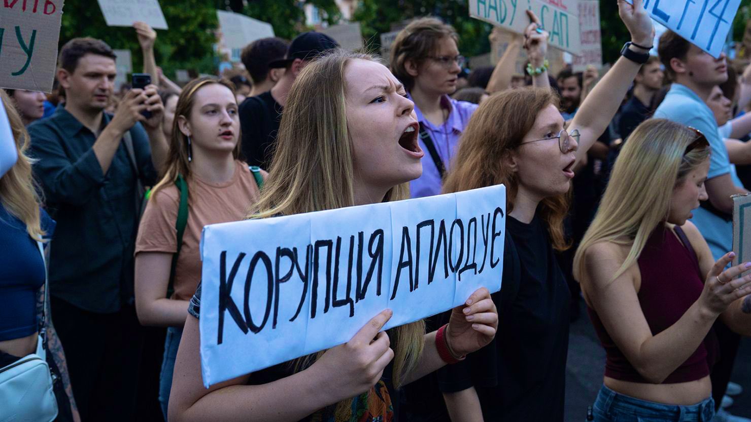Backlash over anti-corruption agency independence