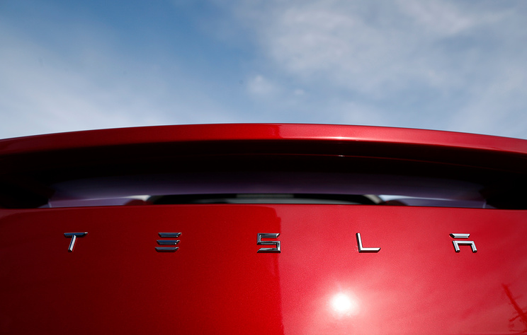Ukrainians Bought 9,000 Cars from the US, Tesla Among Leaders