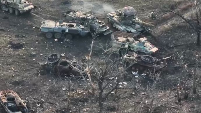 Enemy losses in June: 33,713 invaders, 352 tanks, 589 IFVs