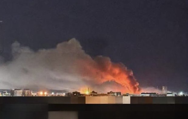 Kyiv ablaze at 3:58 AM