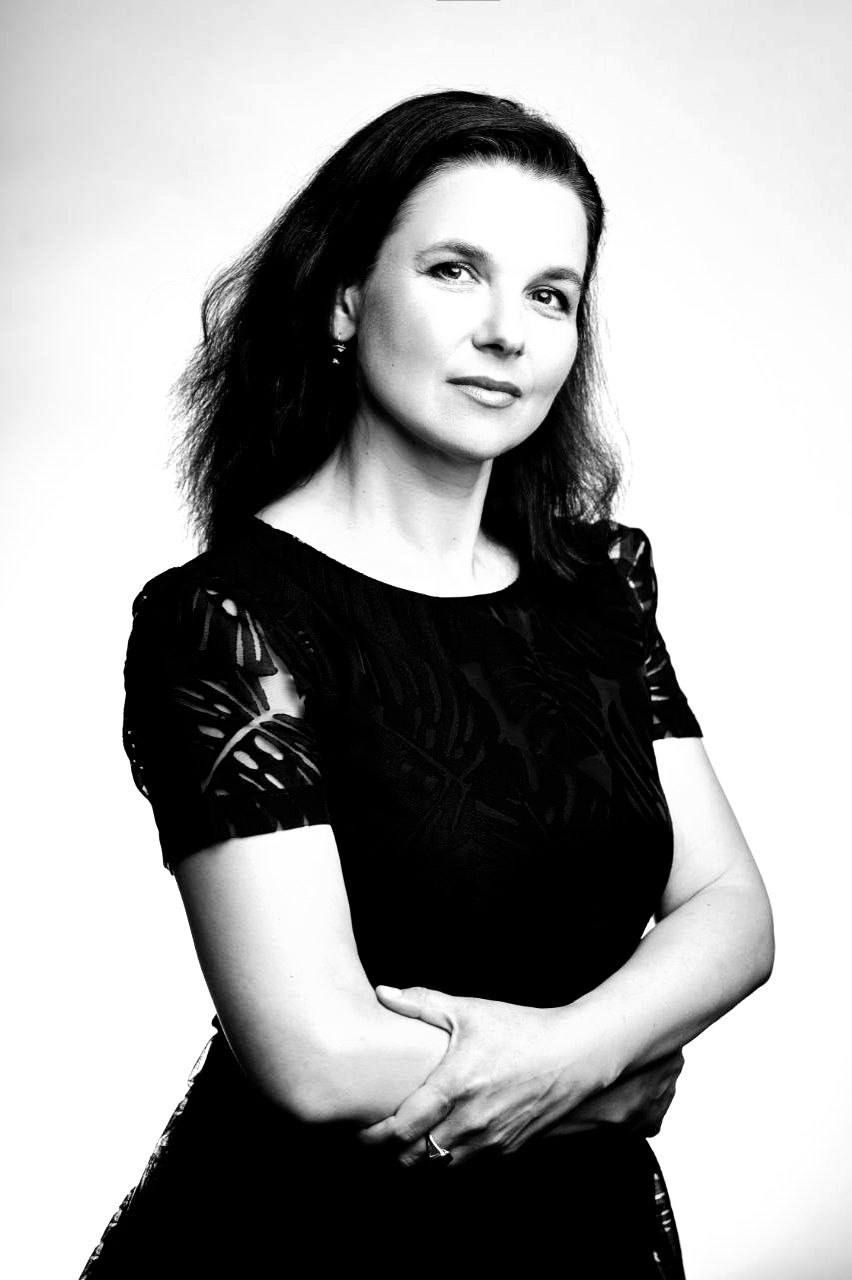 Olena Kohut, organist and pianist killed after performance