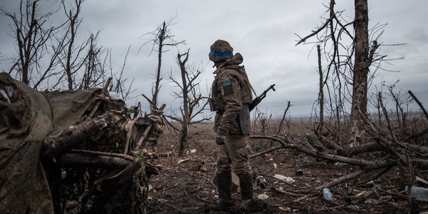Ukraine’s Generals Cling to Past, Says Butusov