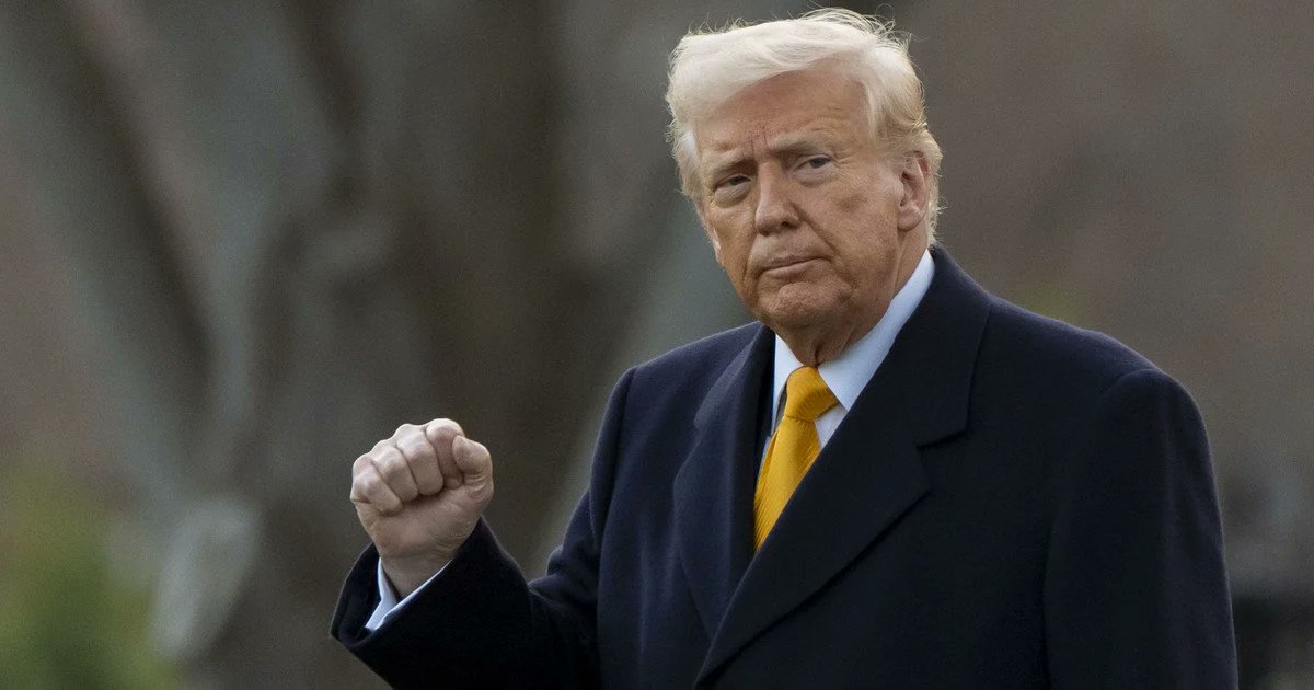 Trump discusses possible visit to Russia