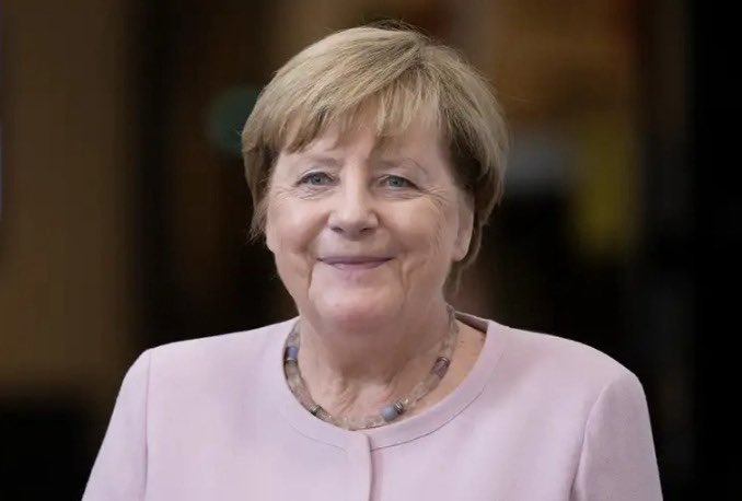Меркель: Мінські угоди були потрібні, Путін міг захопити Україну у 2015