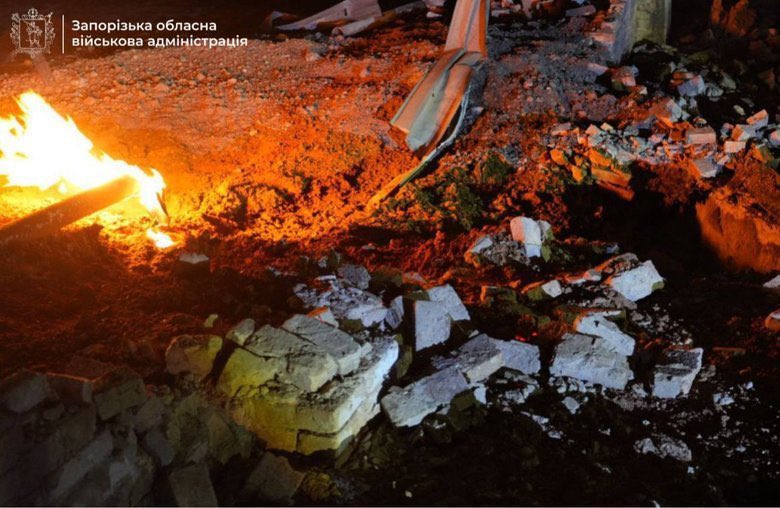 The enemy struck Zaporizhzhia: injured and damages