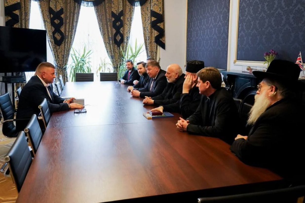Council of Churches Visits London, Meets Ambassador Zaluzhnyi