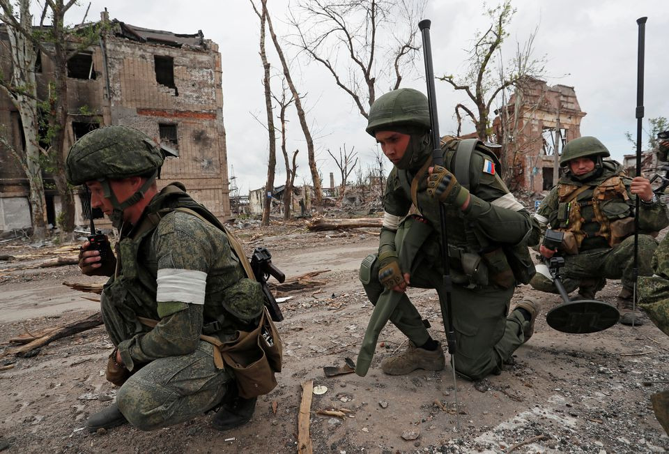 Russian Army repositions for new offensives toward Kharkiv