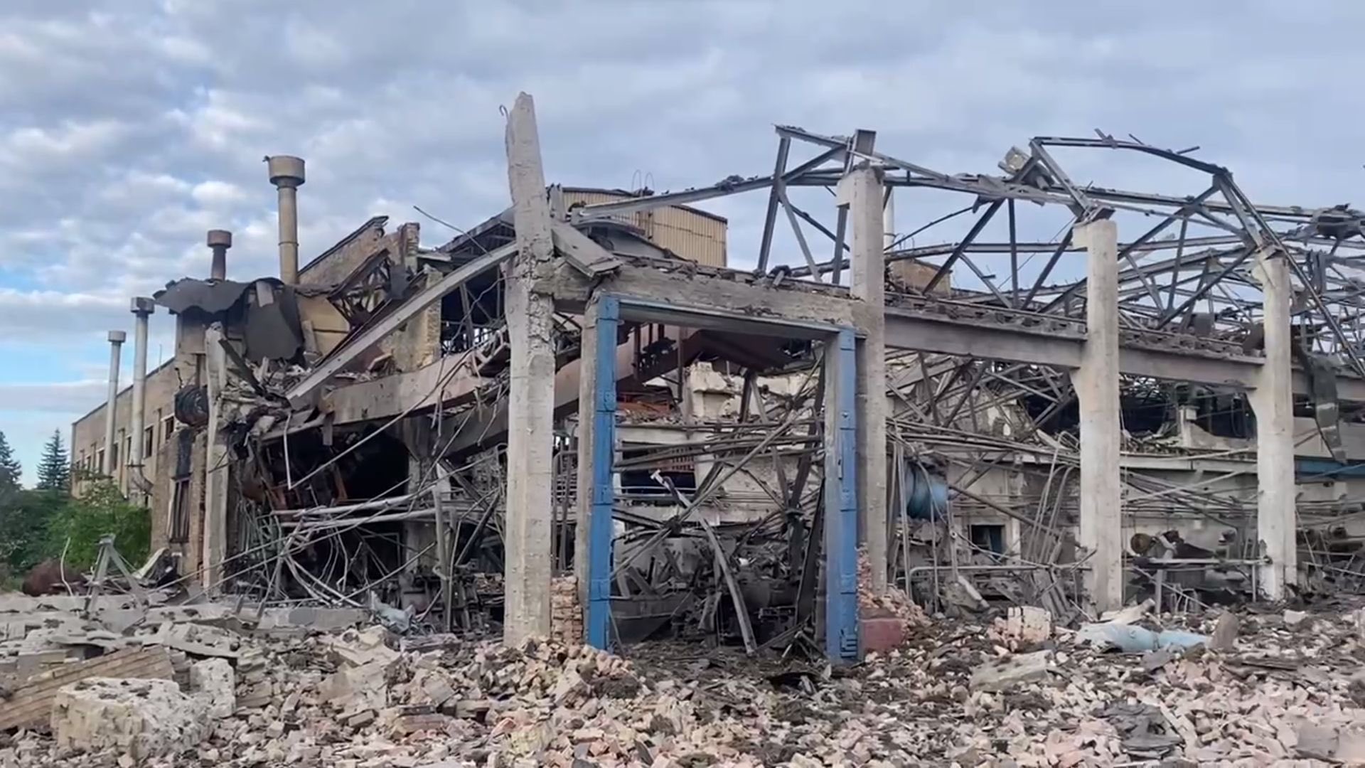 Russian missile strike damages Kyiv plant, halting grain truck production