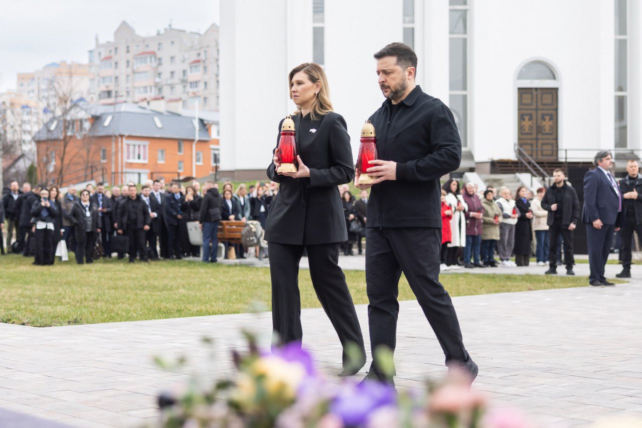 Zelensky marks Bucha tragedy anniversary