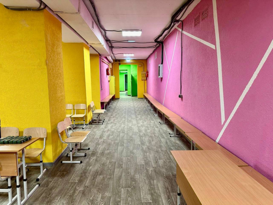Ukraine expands underground schools network