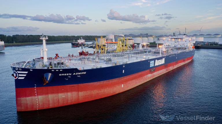 Russian Navy detains Liberian-flagged oil tanker Green Admire that left Estonian port