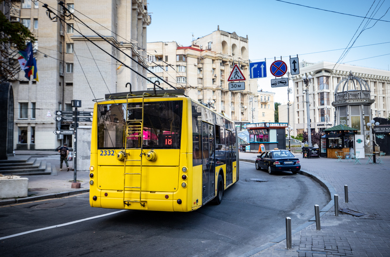 Kyiv Public Transport to Stop During Air Raids