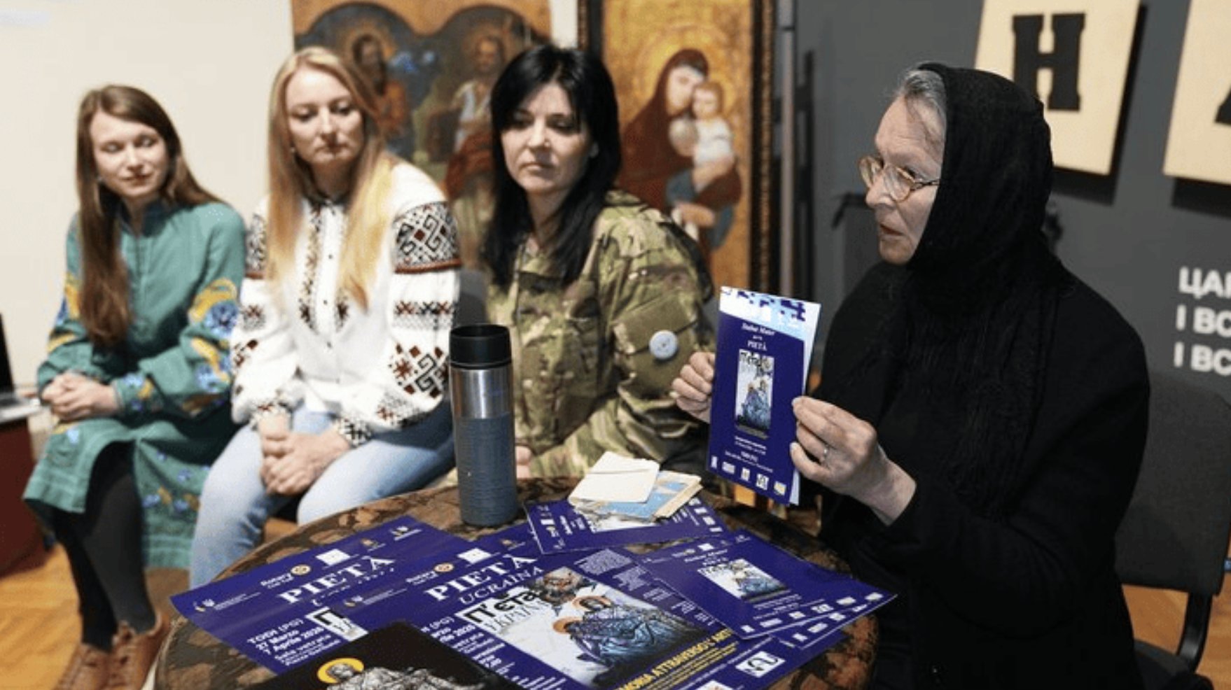 Relatives of Fallen Ukrainian Soldiers Unveil ‘Pietà’ Art Installation in Italy