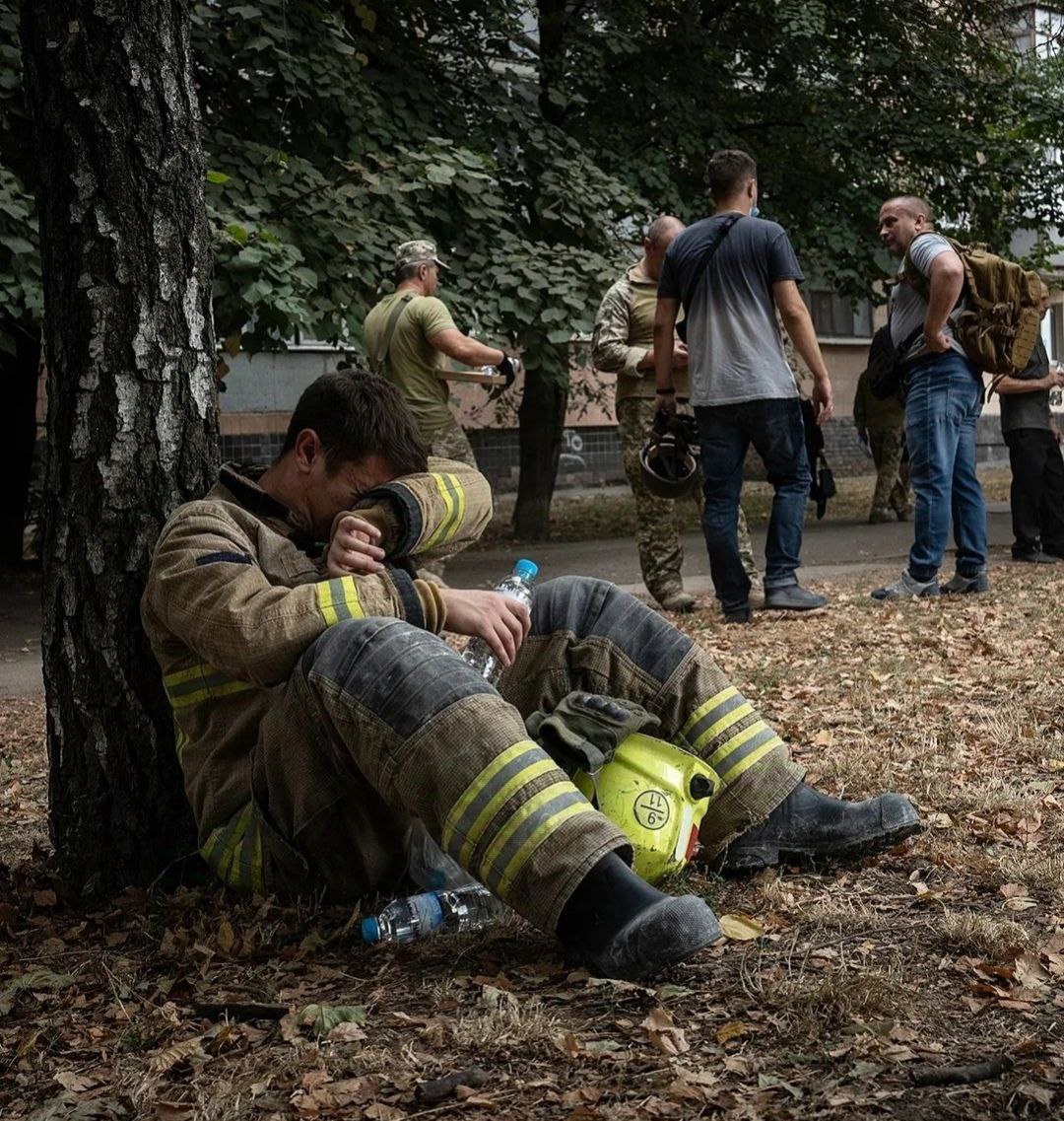Poltava Rescue Worker: A Picture Worth a Thousand Words