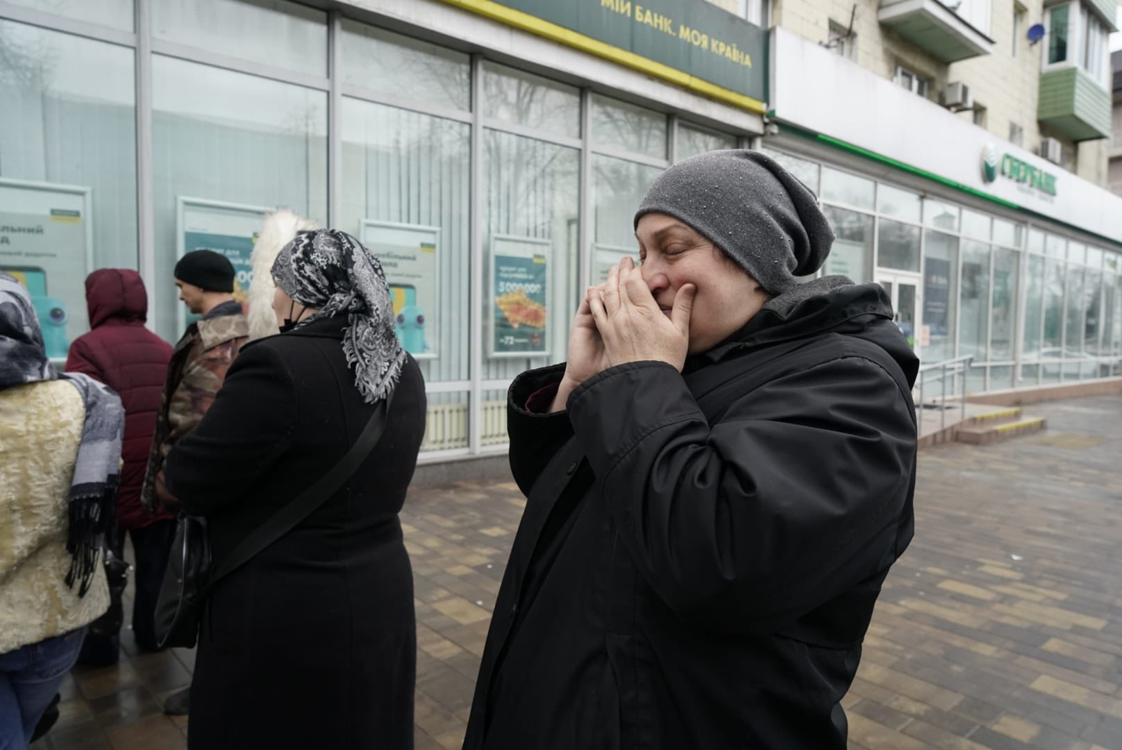 Woman withdraws all £52 savings amid Ukraine tensions