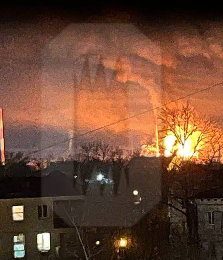 Russian oil refinery in Novokuibyshevsk attacked at night