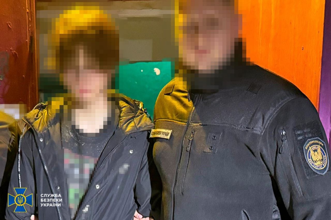 Teen Arrested for Plotting Double Terror Attack Near Police Station