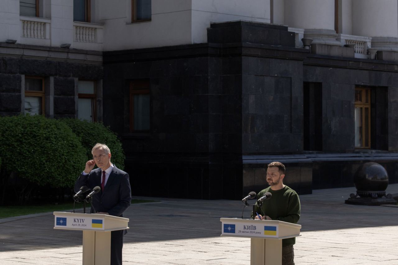 NATO chief visits Kyiv, proposes €100 billion fund for Ukraine