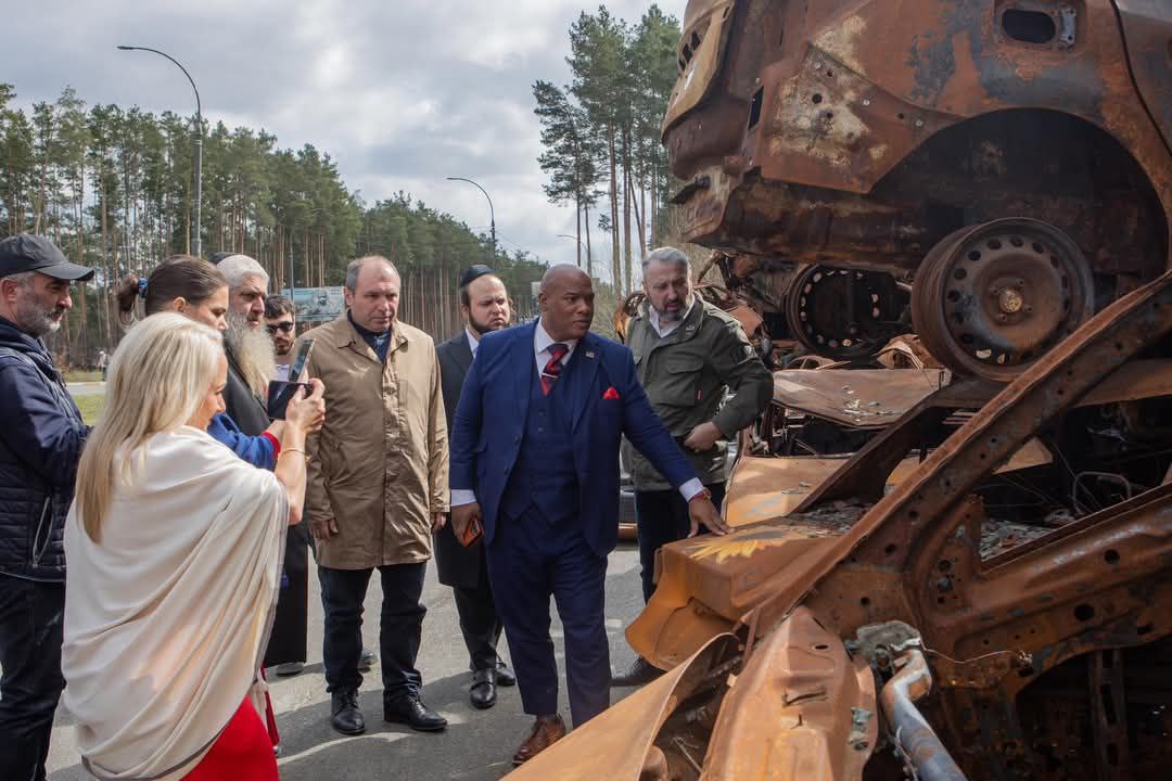 Pastor Mark Burns visited Ukraine and Bucha
