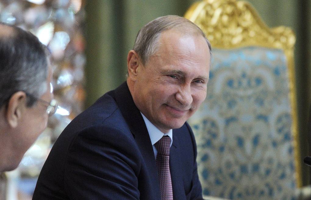 Ukraine retaliates and international law questioned