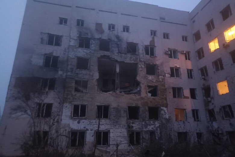 Announcement of FAB strike on Kherson Oncology Center