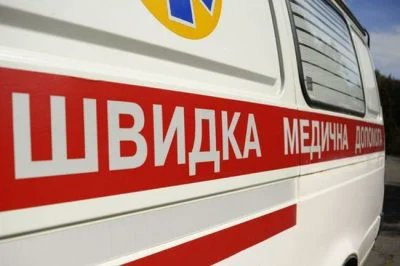 Russians hit ambulance in Kherson: three medics injured