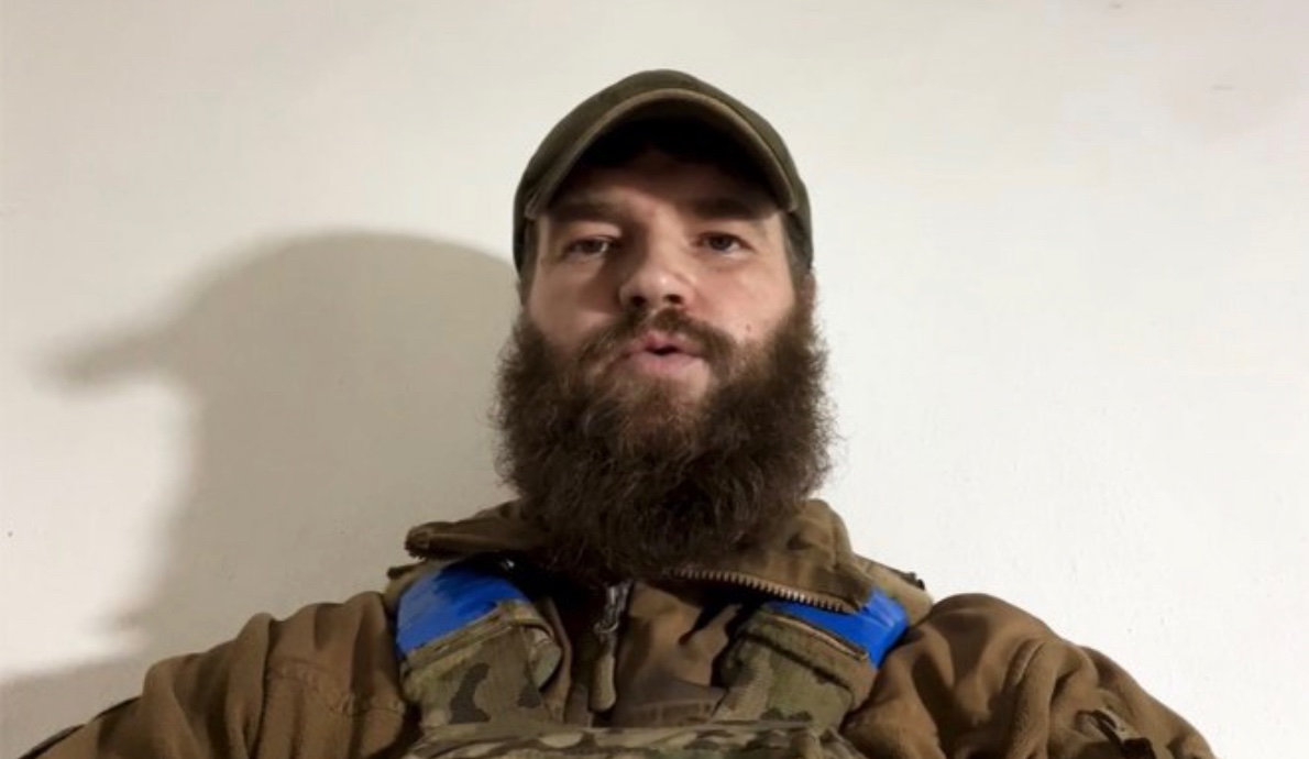 Heavily wounded Azovstal fighters need evacuation amid strikes