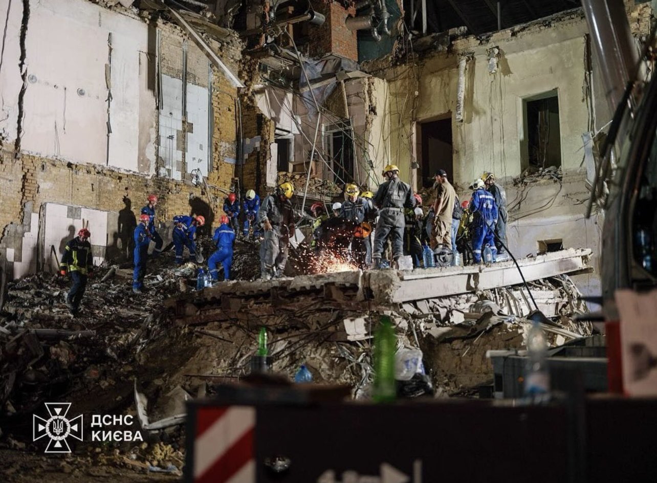 34 dead including 4 children in Russian strikes