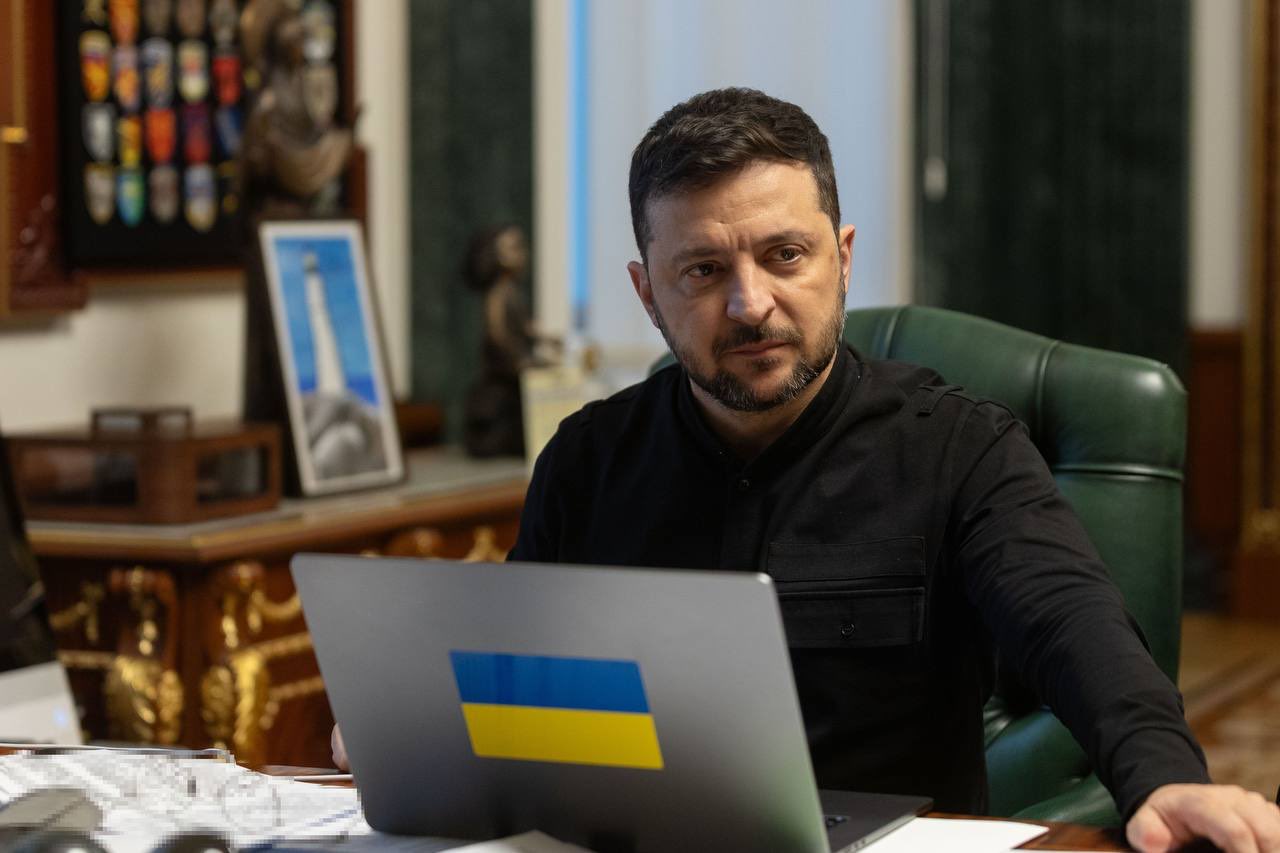 Zelensky refuses territorial concessions to Russia in Donbas